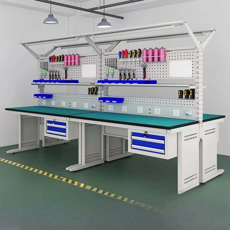 Hand Tools Maintenance Workshop - ランプ工場の作業場メンテナンス電気技師検査テーブル組立ラインコンソール